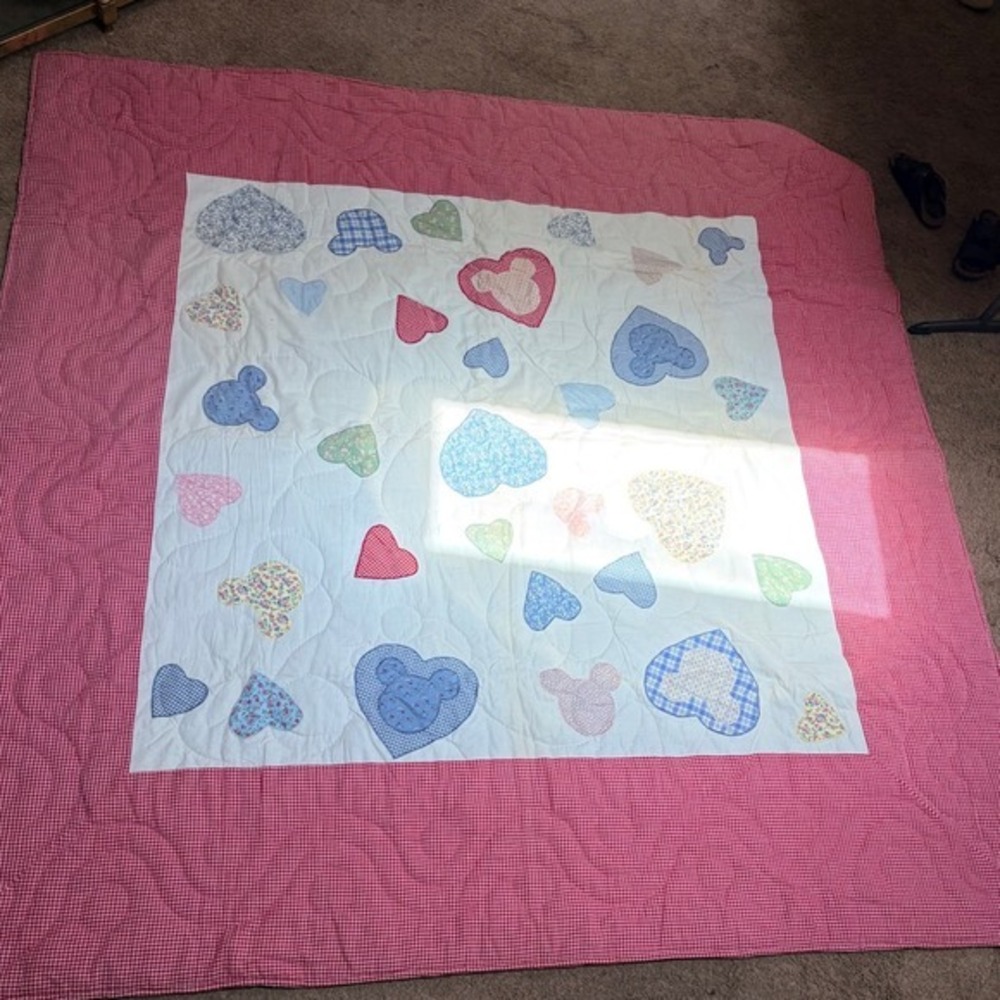Mickey & Co Disney Quilt Red Gingham Heart Patchwork Bedspread Full Size 84x84‎